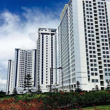 Ron'S Condo Overlooking The Lake Tagaytay City Exteriör bild